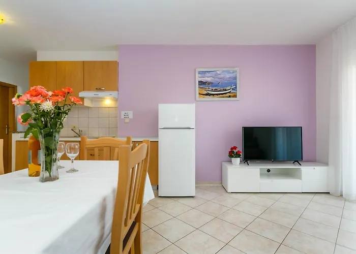 Apartmani Luka Lägenhet