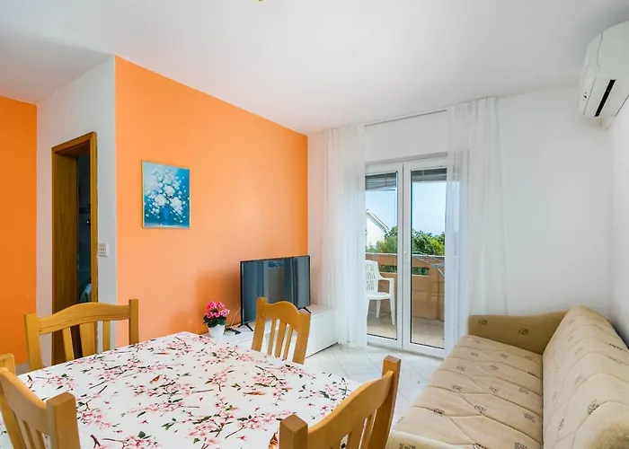 Luka Appartement *